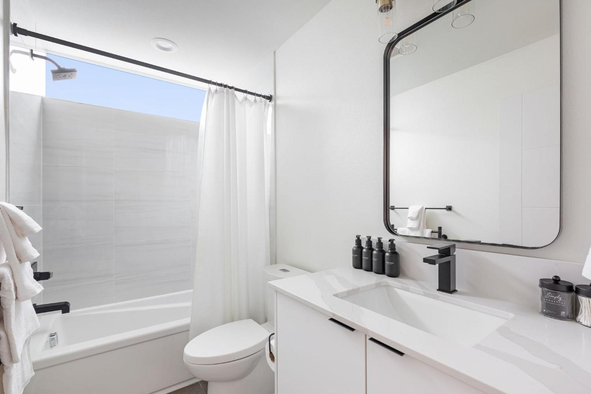 Stylish Townhouse Near Seattle Attractions Villa Eksteriør billede